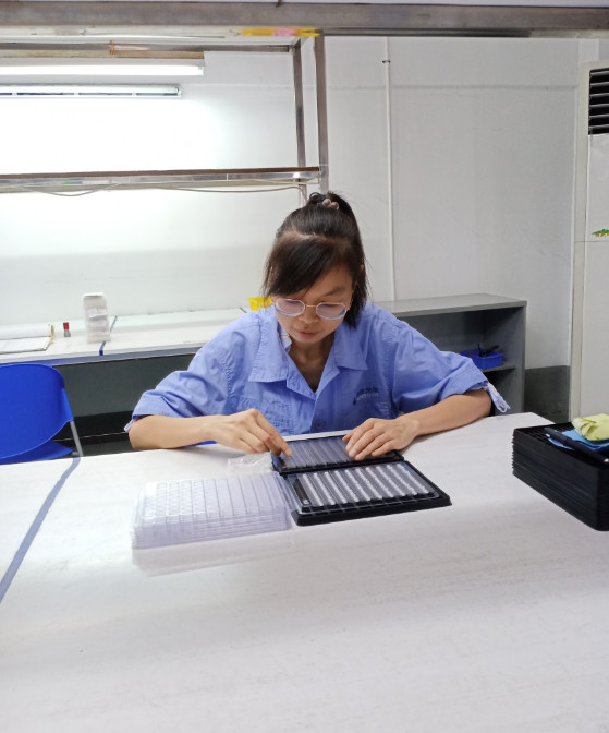 勤懇敬業(yè)、甘于奉獻(xiàn)---記晨信公司制造一部非標(biāo)班班長汪玲同志